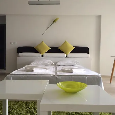 Solar In Boomerang Lägenhet Slăntjev Brjag
